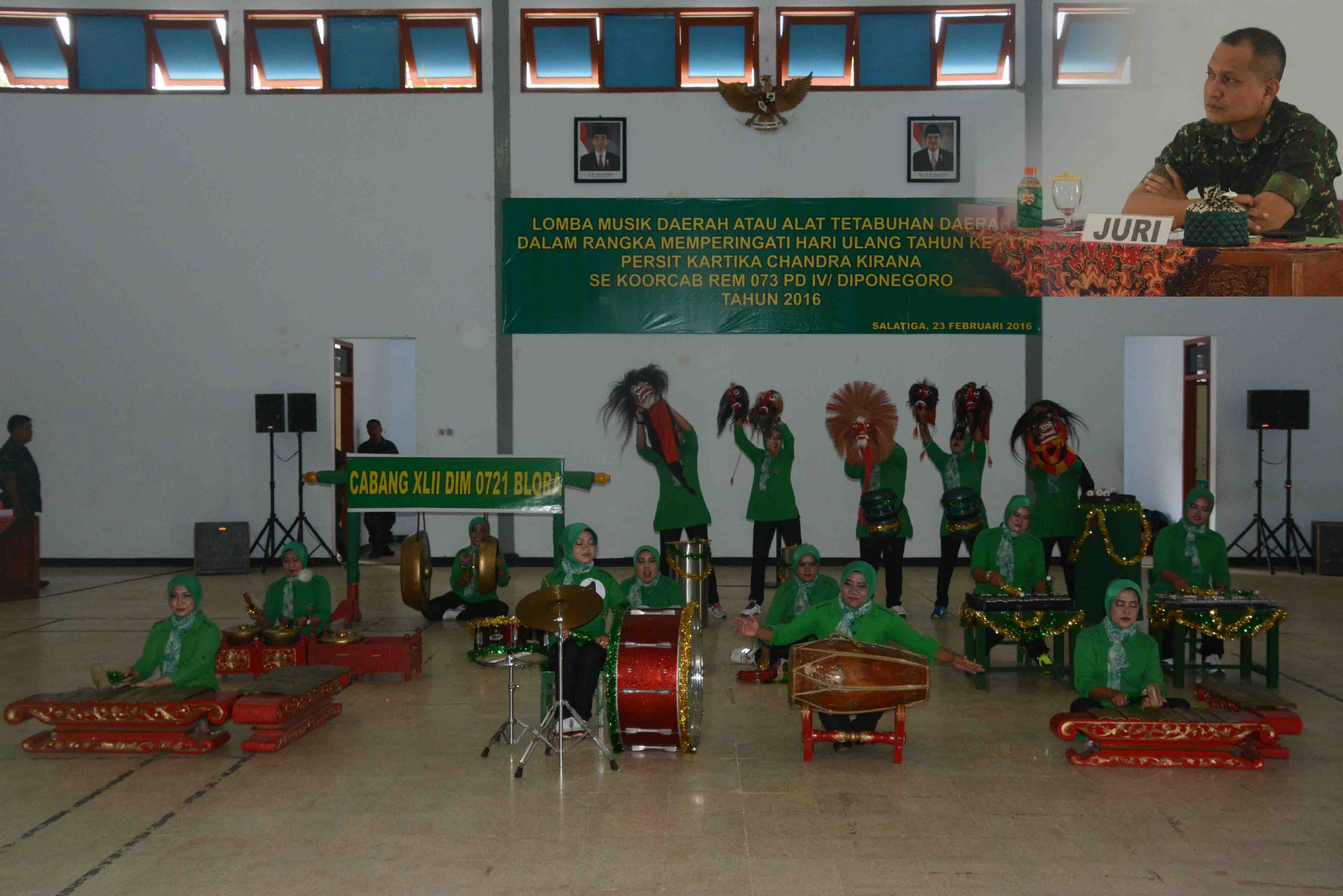 Persit Makutarama Unjuk Kebolehan 